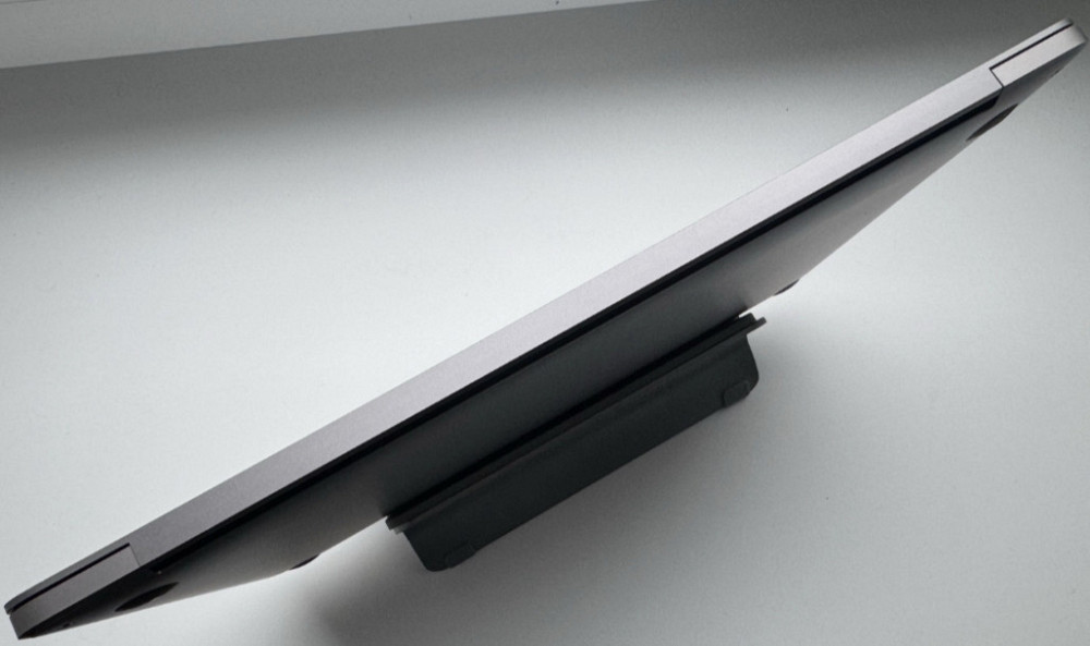 Ноутбук Apple MacBook Pro 13 (2019) i5/1.4/8/128Gb. 95% Київ - фото 2