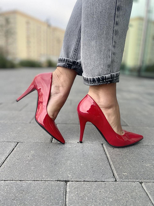 Туфлі жіночі LAVINI червоні шкіра лакована каблук 10см розмір 35 (3730) Коломия - фото 5