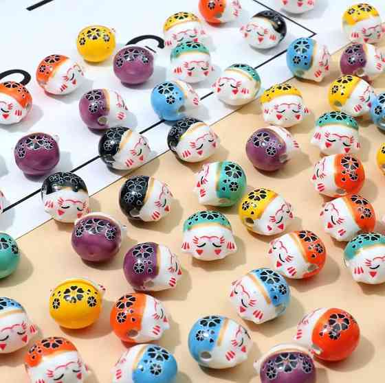 Різнокольорові керамічні намистини Lucky Cat (Манекі-Неко) для прикрас Київ