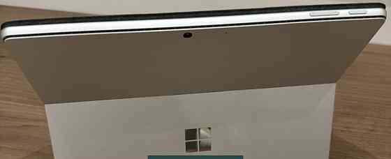 Планшет Microsoft Surface Pro 9
12th Gen Intel ® Core™ i5 processor Київ