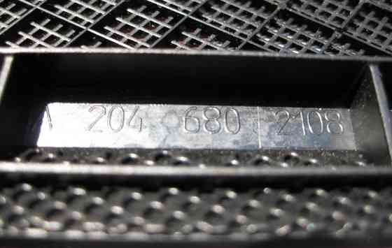 Mercedes-Benz  A2046802108 9051 Сітка торпеди приладки зверху зліва чорна C-Class W204 Одесса