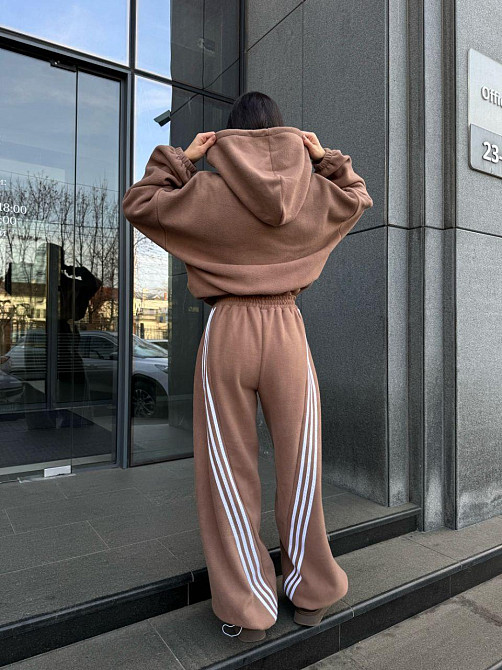 Женский теплый костюм двойка с лампасами из турецкого флиса Мокко, 46/48 Одесса - изображение 8