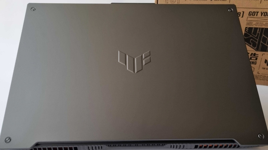 ASUS TUF Gaming A17 (2022)R7 6800H/RTX3070/RAM 16 Gb/SSD1TB/WIN11 Ноутбук Київ - фото 8