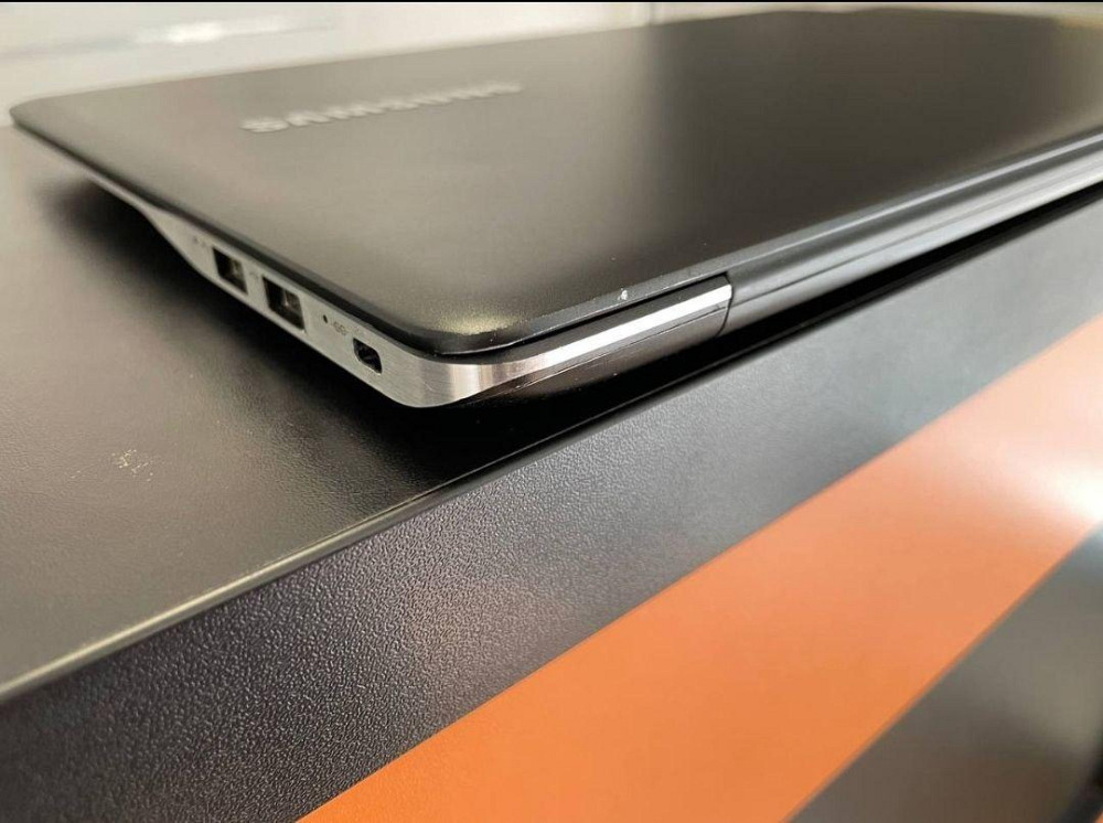 Ігровий Ультрабук Samsung б/у в гарному стані Київ - фото 5