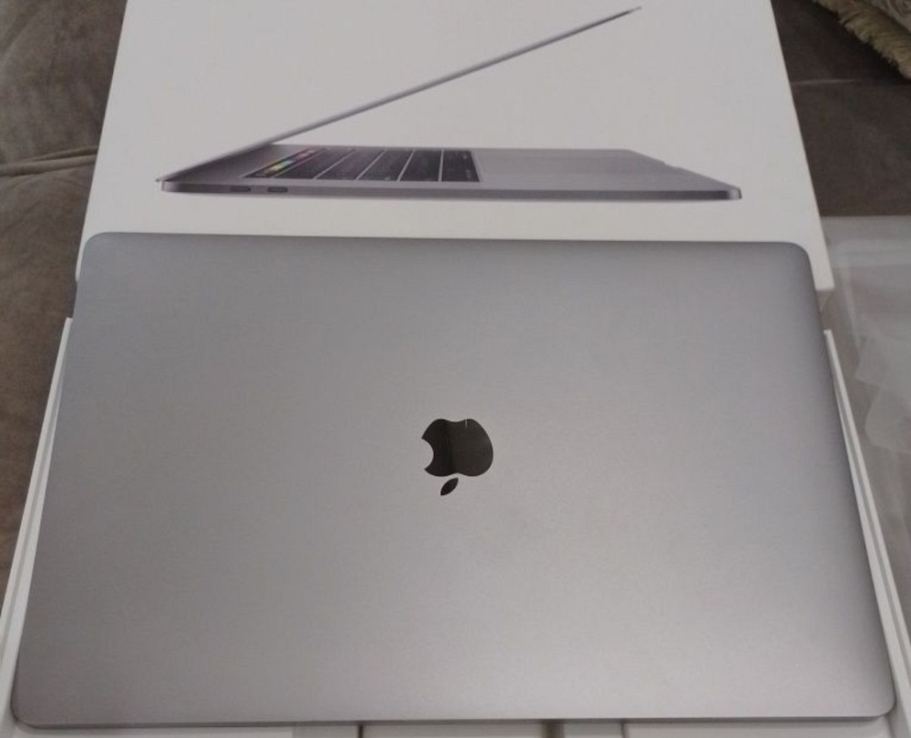 Идеал! Ноутбук: MacBook Pro 15 " Core i7/ 16/ A1990 Київ - фото 2