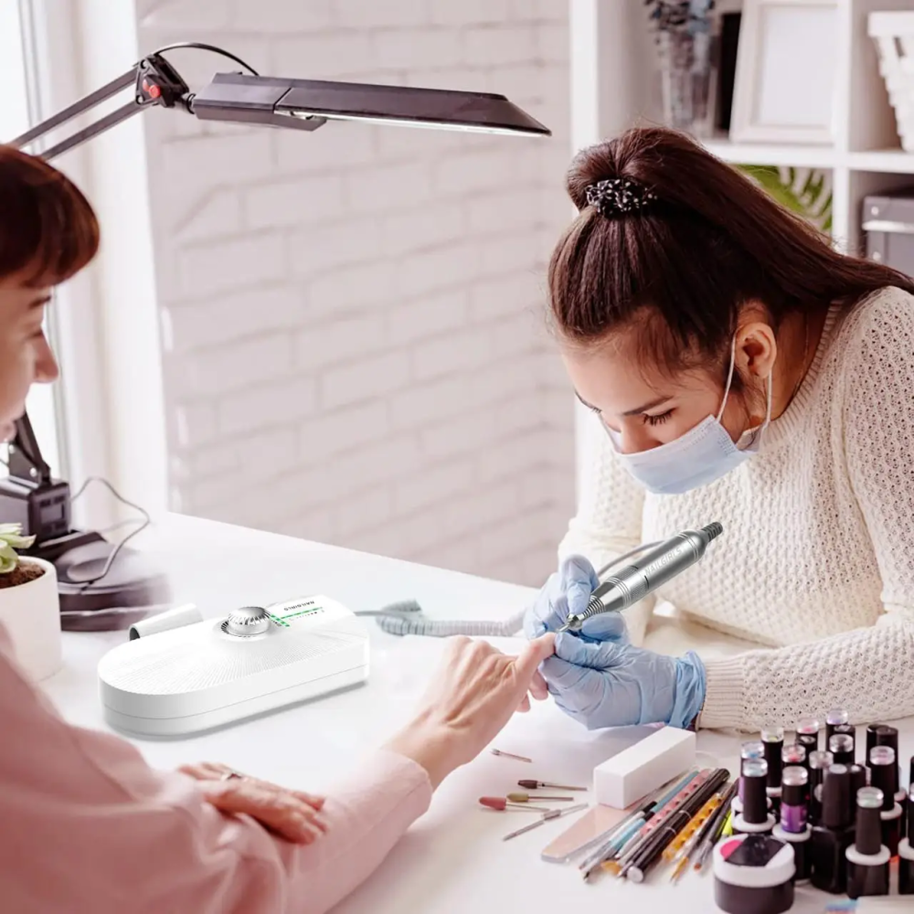 Уцінка Електричний фрезер для манікюру NAILGIRLS T18 35000 об/хв, акумуляторний, 11 фрез, професійний для гелю та акрилу Київ - фото 7