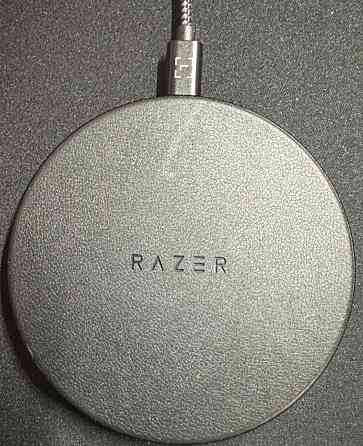 Зарядний пристрій для бездротової зарядки RAZER Chroma Charging Pad 10W Fast WL Charger RGB Black. Київ