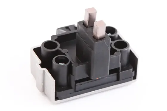 Регулятор напруження М-412 старий обр. Flagmus (інтеграл) Вінниця