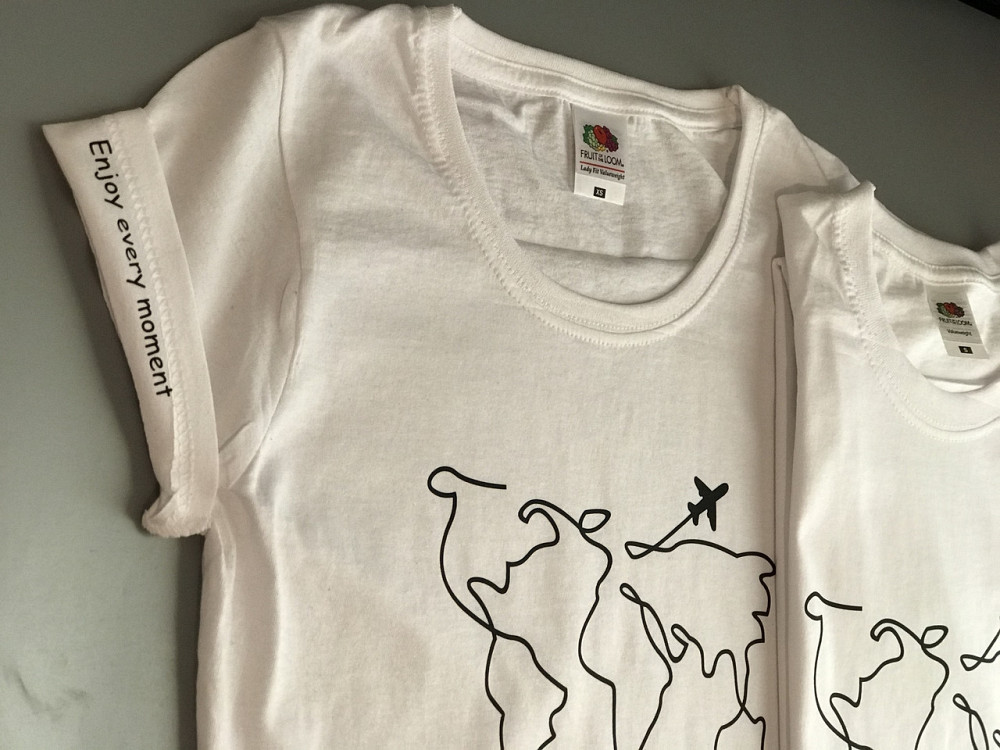 Парні футболки для хлопця та дівчини з принтом картки та написом Enjoy every moment Чернівці - фото 6