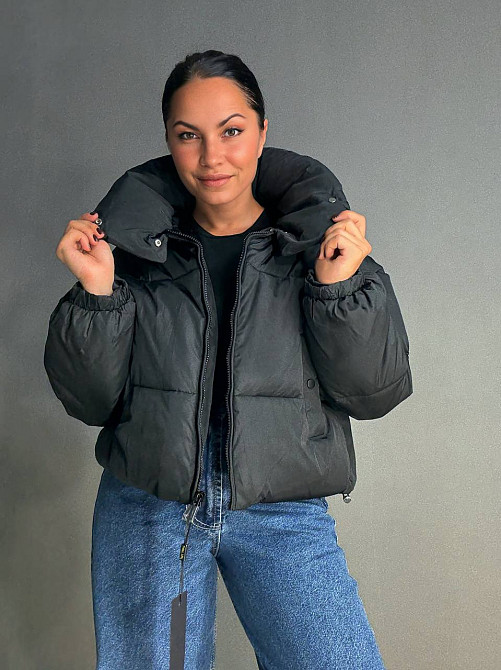 Куртка жіноча Lady Yep 10043 коротка на блискавці з коміром чорна, чорний, 42 Київ - фото 14