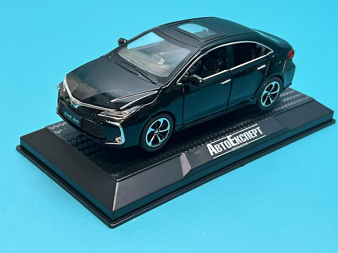 Машинка металева Авто Експерт Toyota Corolla 1:32 метал світло/звук Чорна (GT-6258) Чернігів - фото 9