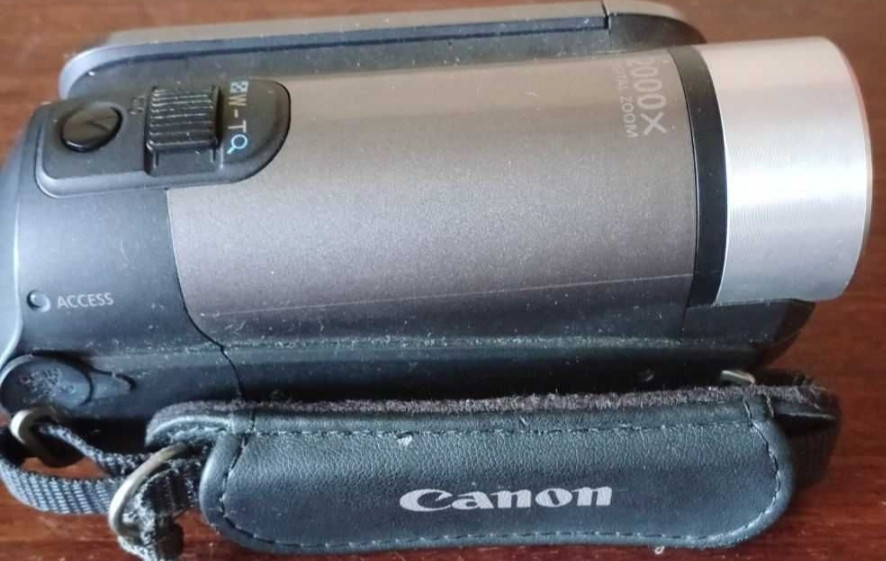 Видеокамера Canon LEGRIA FS 37e. Киев - изображение 4
