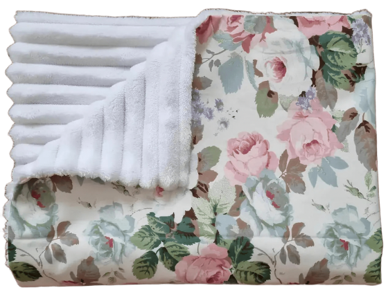 Дитячий плед покривало для новонародженого малюка плюшевий на виписку в коляску для прогулянок або ліжечко для дітей BST біло-рожевий з квітами Кривий Ріг