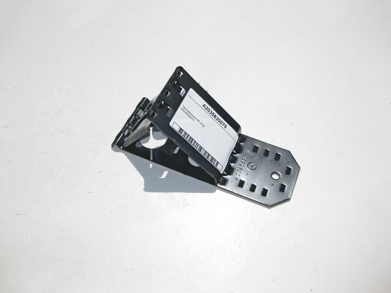 Mercedes-Benz  A2035830075 Противідкатний упор Одеса - фото 1