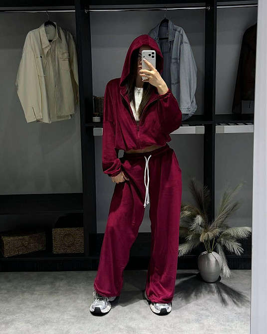 Жіночий стильний повсякденний велюровий костюм Одеса - фото 3