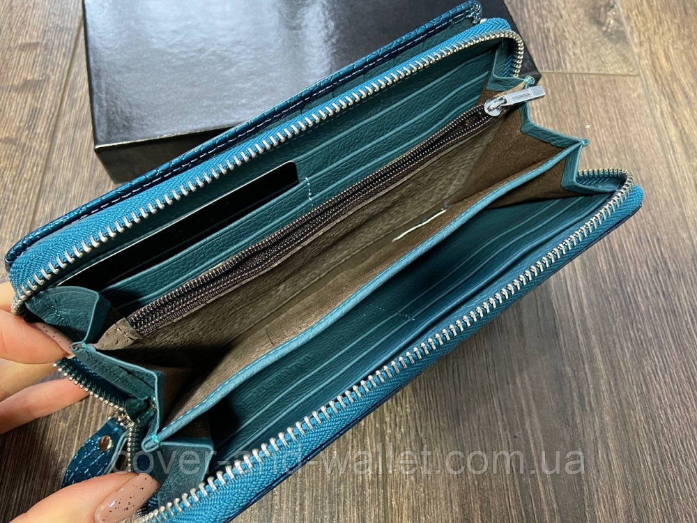 Бірюзовий лаковий жіночий гаманець на блискавці на багато карток Horton AE 202 Київ - фото 5