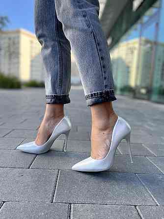 Comer Туфлі жіночі COMER срібні еко-шкіра 36-39 (AH-3 2716) Коломия