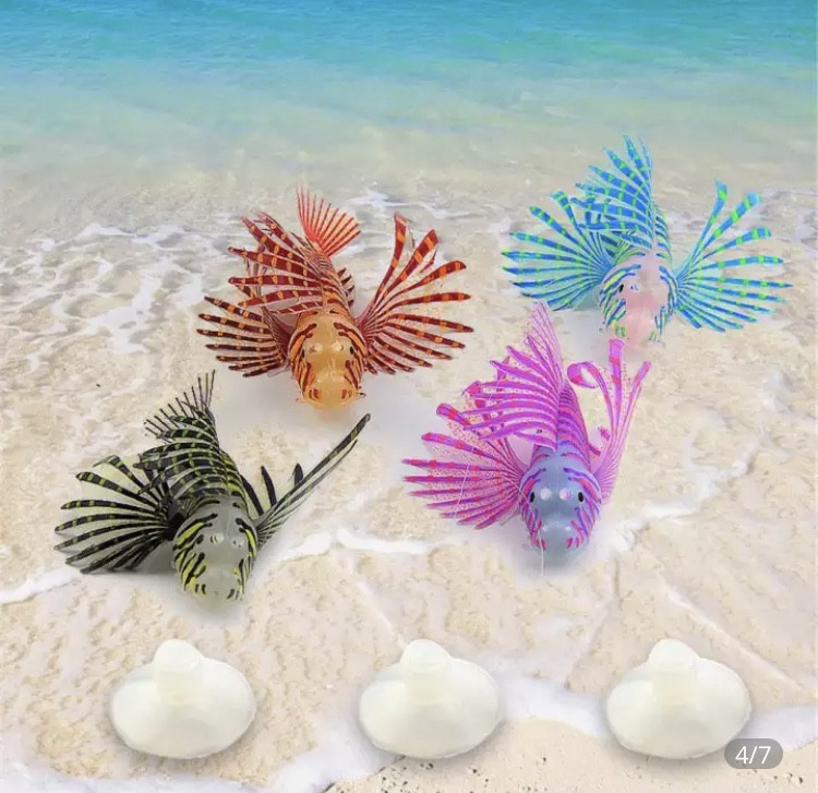 Искусственная рыбка Крылатка, фиолетовая, силиконова и люминисцент(светящая )декор в аквариум - размер 10*7 см Киев - изображение 3