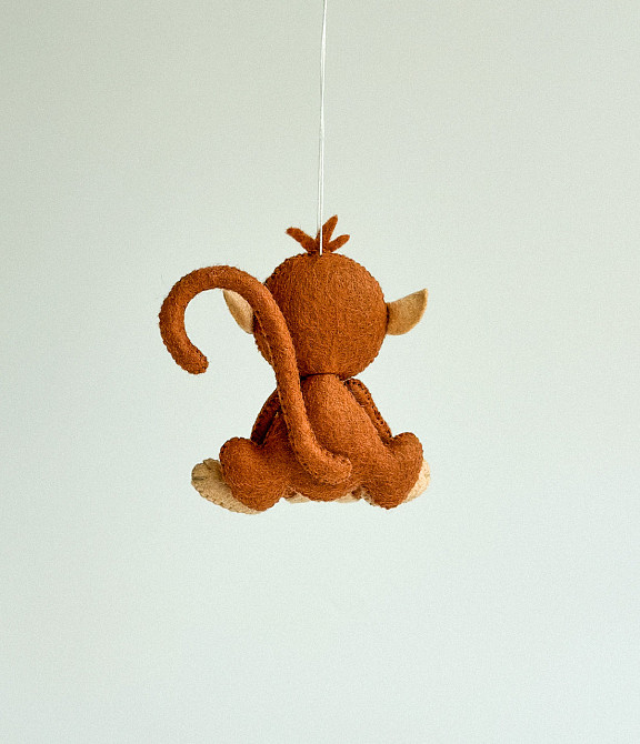 М’яка фетрова іграшка мавпа ручної роботи – безпечна розвиваюча іграшка Київ - фото 10