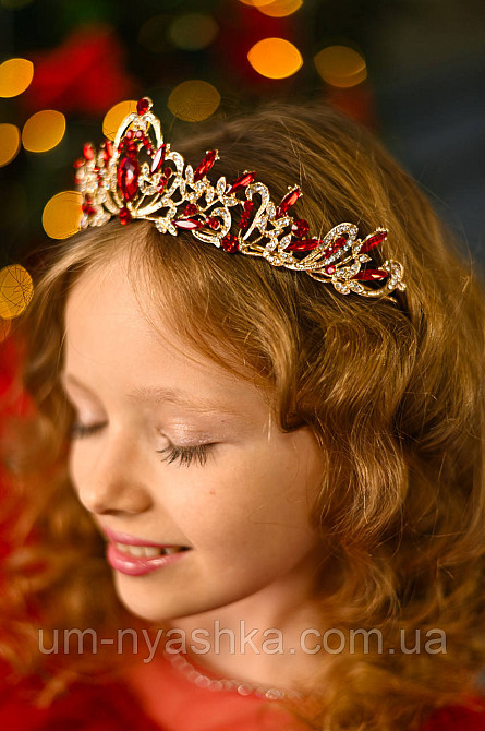 Диадема на обруче Корона изумрудная с камнями Кривой Рог - изображение 7