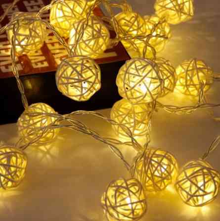 Гирлянда клубочки 2,5м 10 Led желто-белый Киев