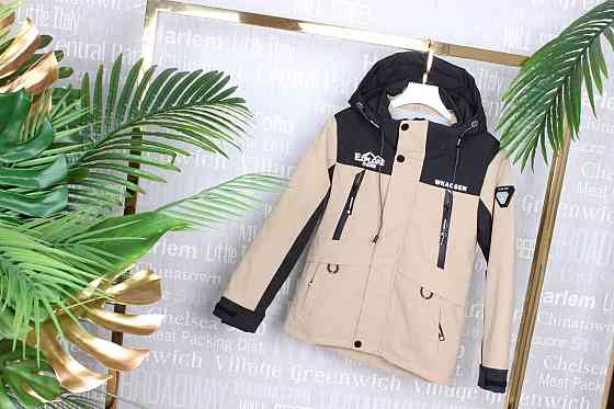 Демисезонная бежевая куртка  для мальчиков 128,134,140 Николаев