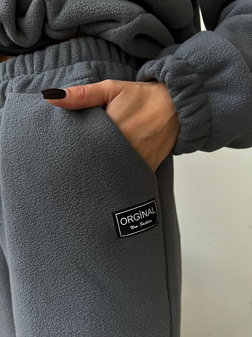 Женский повседневный костюм из плотного флиса полар. Графит, 46/48 Одесса - изображение 8