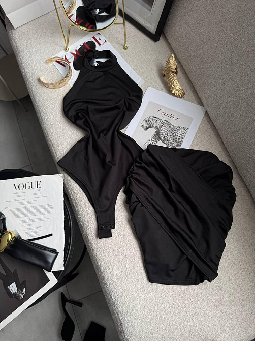 Женский стильный привлекательный костюм двойка боди + юбка микродайвинг Черный, 42/44 Одесса - изображение 1