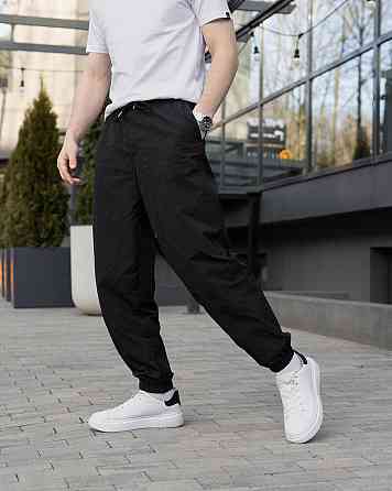 Чоловічі штани джогери з плащівки чорні Pobedov Ground Київ