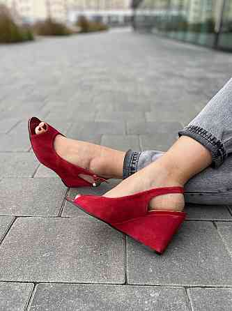 Vesna Босоніжки жіночі VESNA 9325 червоні (літо, замша натуральна) (919) 38р.39р. Коломия