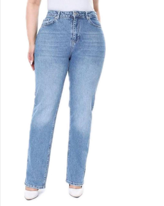 Женские классические джинсы батал прямого кроя из темно-голубого денима 42 Одесса - изображение 1