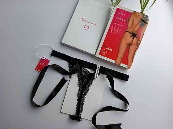 Жіночі трусики стрінги Obsessive Isabellia thong S-M nero Славута