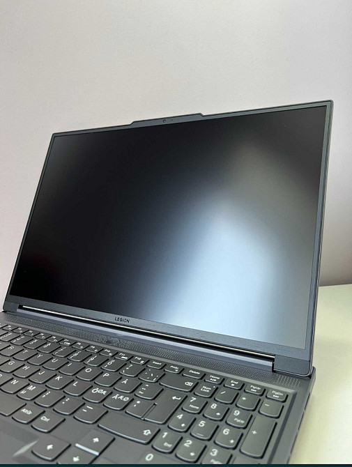 Новый Legion Slim 5 RTX 4060 8 Gb Ryzen 5 7640HS 16