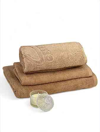 Комплект махровых полотенец + коврик для ног Ideal Textile Черновцы