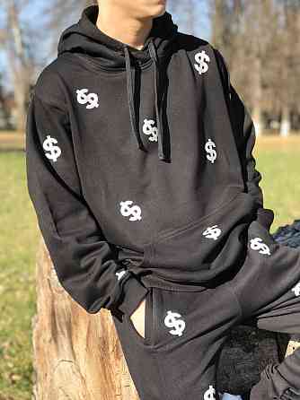 Спортивний костюм унісекс зі світловідбивним принтом. Чернівці