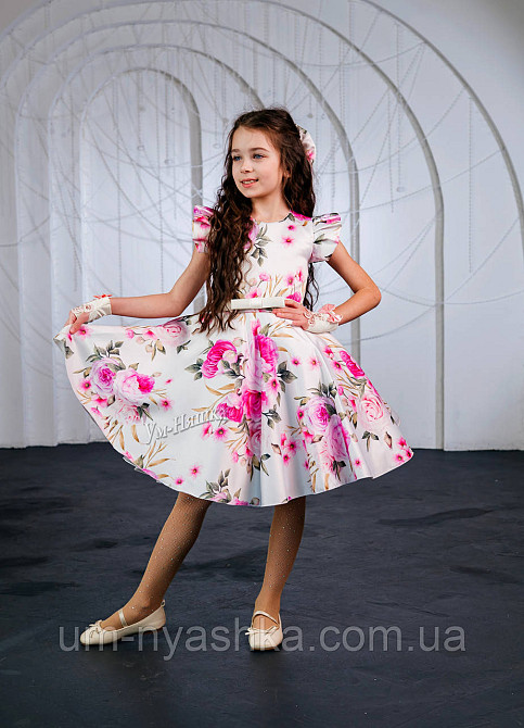 Пышное нарядное платье с цветочным принтом Кривой Рог - изображение 2