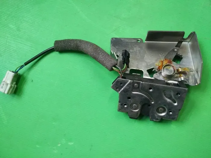 Замок задньої ляді 3S71-43102-AA Форд Мондео 3 универсал Вінниця - фото 1