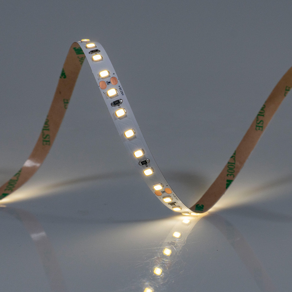 LED-STIL Світлодіодна стрічка 4000K 9,6 Вт/м 2835 120 діодів IP33 24 Вольти 1000 lm Київ - фото 1