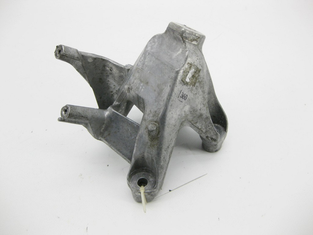 VAG  4M0199307AF Кронштейн/лапа двигуна ліва Одесса - изображение 1