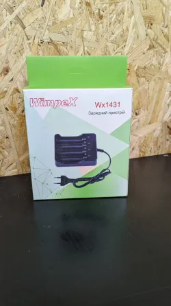 Комплект зарядное устройство на 4 слота Wimpex Коломия