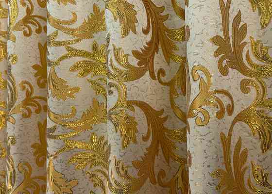 Комплект готовых штор VR-Textil Жаккард Завиток с люрексом № 1645ш Молочный с золотистым 145х170 см 2 шт (35-0266) Киев