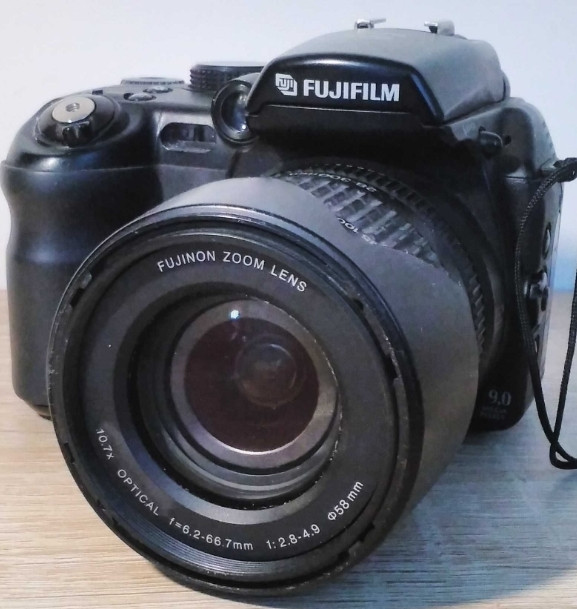 Фотоапарат цифровий FUJIFILM FinePix S9500 Київ - фото 2