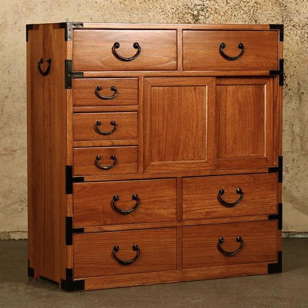 Комод тансу 