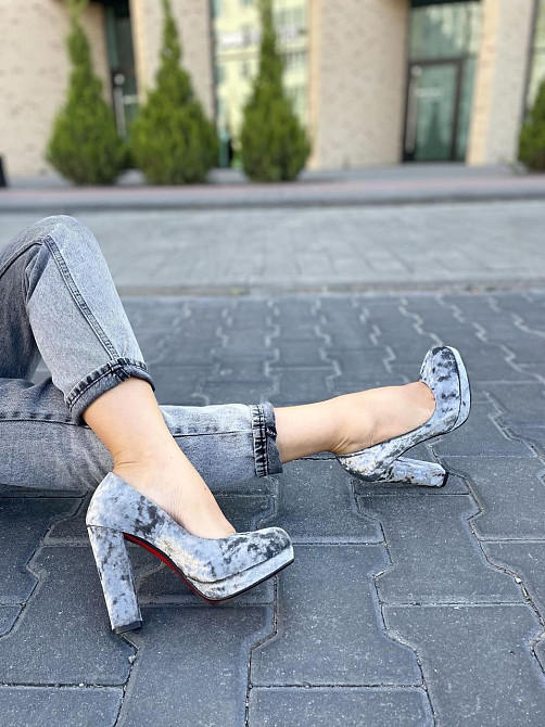 Туфлі жіночі MISSKA сірі оксамит каблук 10см (L212-E326 3556) Коломия - фото 2