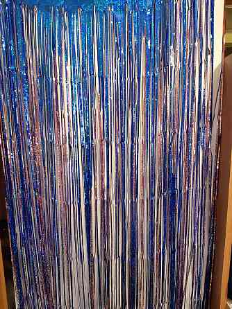 Дождик для фотозоны с голограммой 3 м на 1 м сине-розовый Киев