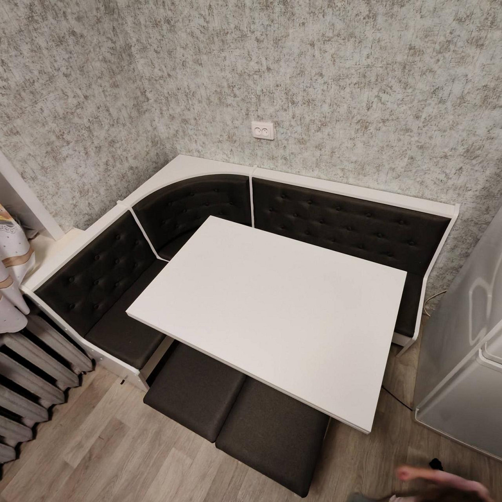 Уголок кухонный со столом и 2 табурета Семейный 114х154 см - Белый Львов - изображение 10