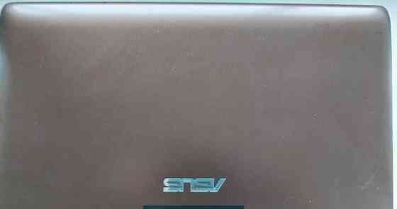 Нетбук ASUS 1025C. Київ