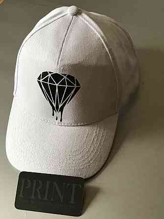 Біла бавовняна Кепка/Бейсболка з ДІАМАНТОМ Чернівці