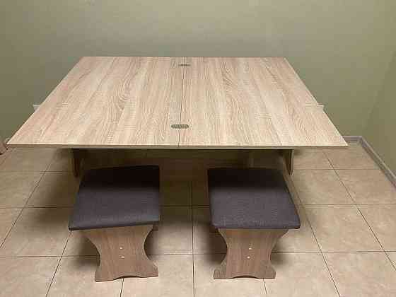 Маленький раскладной стол для кухни и 4 табурета (комплект стол 4 табурета) - Дуб Сонома Львов