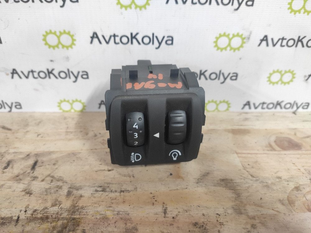 Перемикач коректор фар Renault Megane III 2008-2015 (251900001R) Ковель - изображение 1